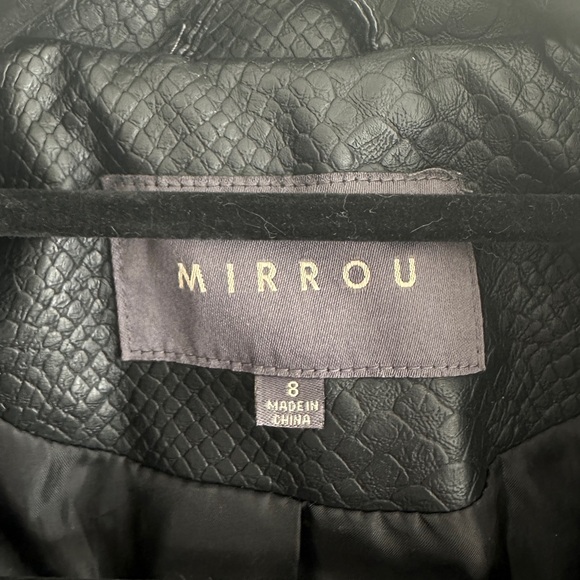 Mirrou Cropped Motto Jacket - Picture 2 of 3